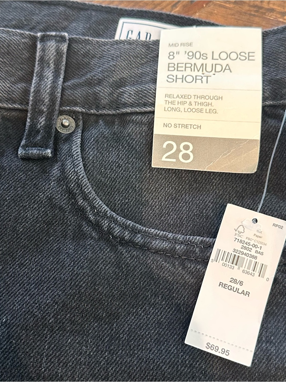 NWT 8" 90’s Mid Rise Loose black Denim Bermuda Shorts size 28 regular - Picture 8 of 11